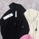 Basic Zip Hoodies For Women - Image 2